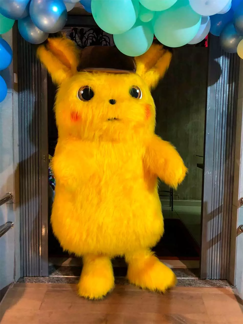 Fantasia Mascote Personagem Vivo Pikachu Pokemon - ALUGUEL