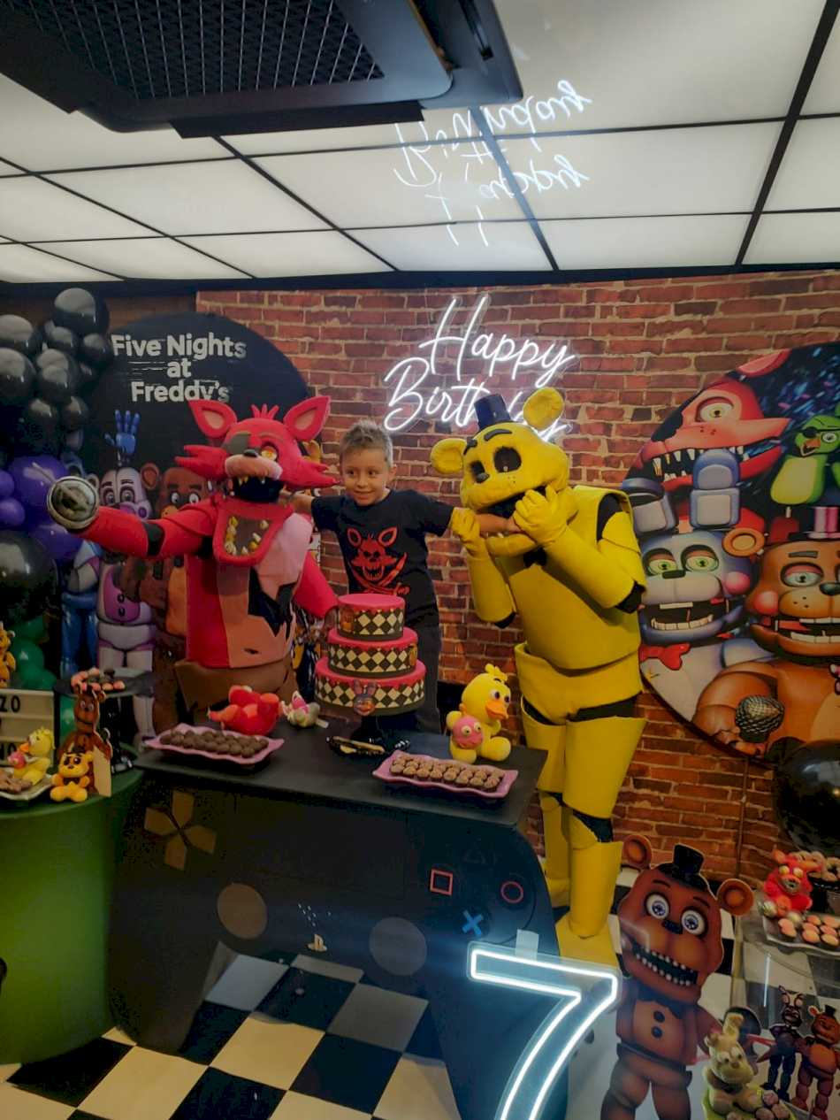 Animatronics Dançando em Festas infantil