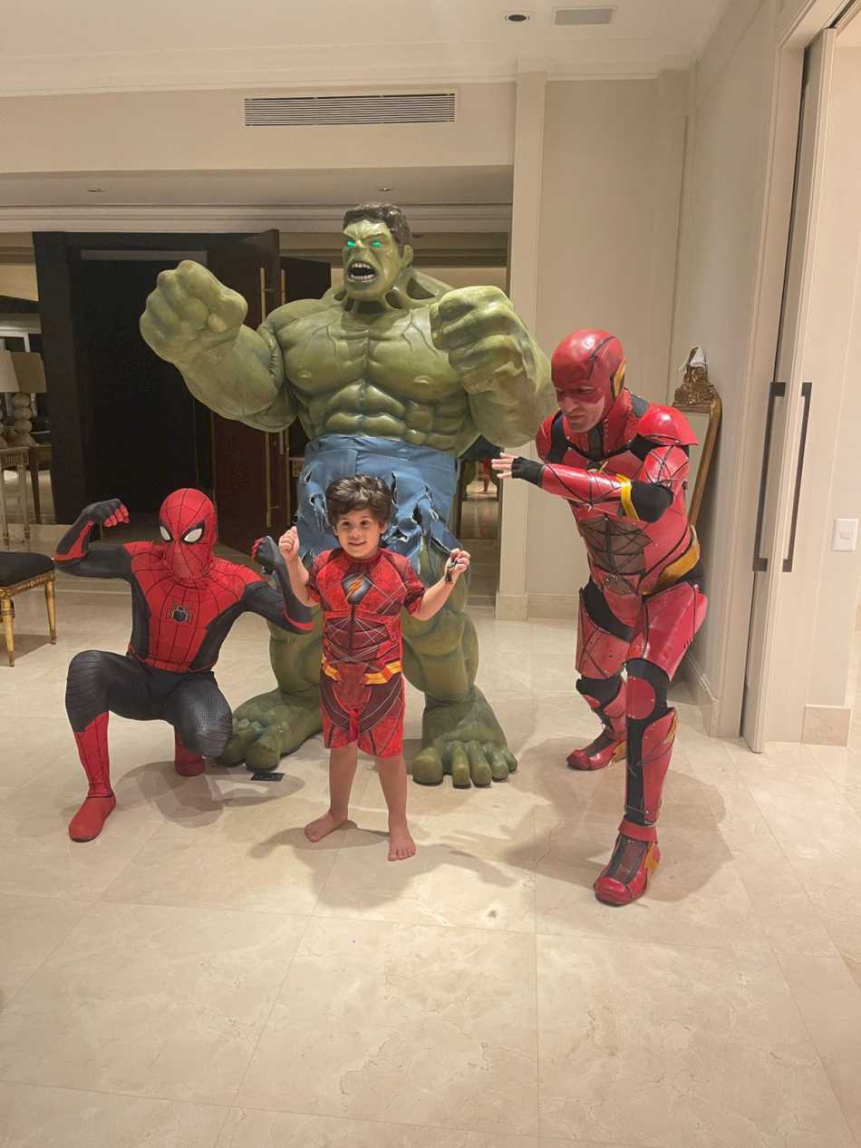 Vingadores na festa de 5 anos do João