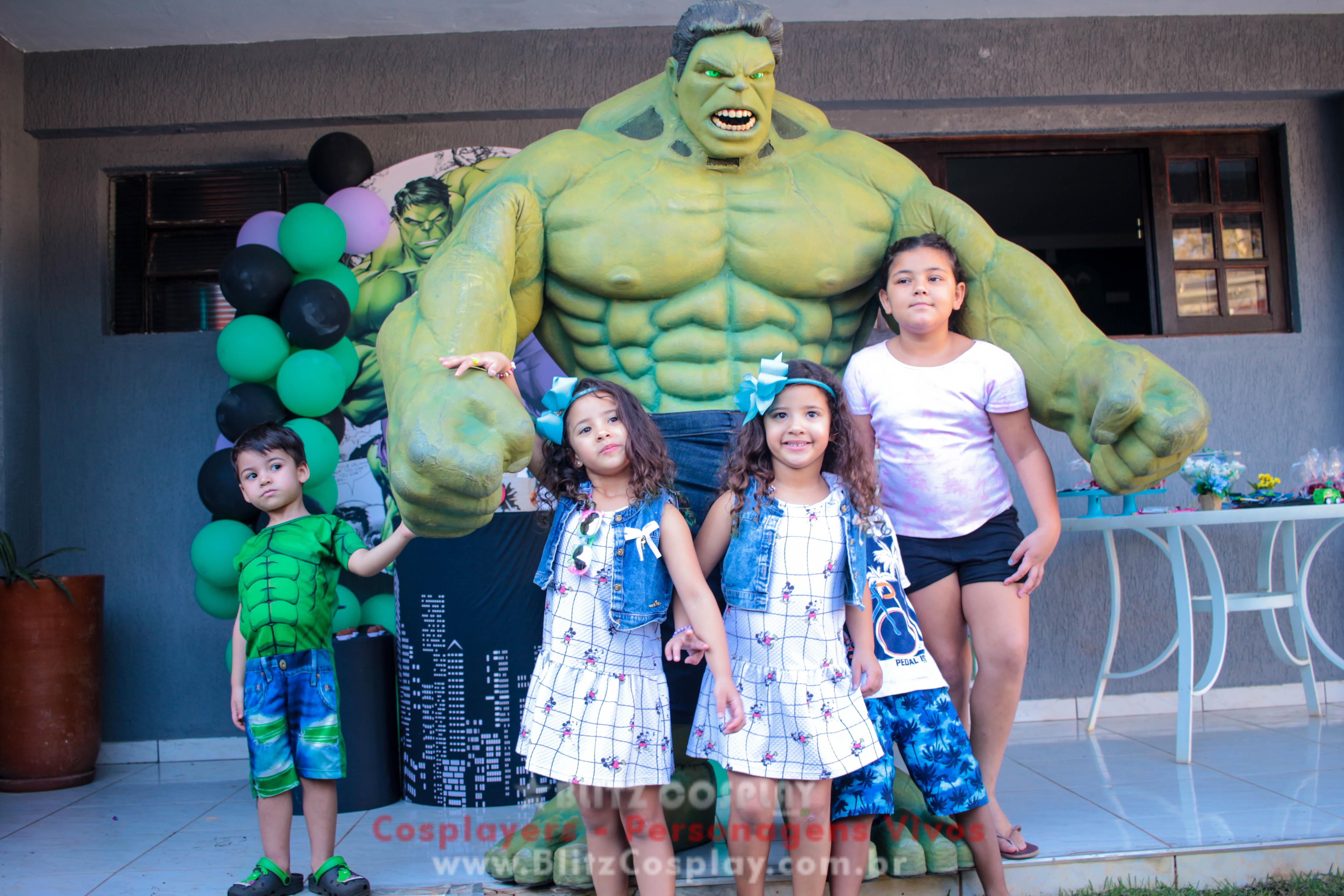 Hulk Personagem Vivo Para Festas e Eventos.