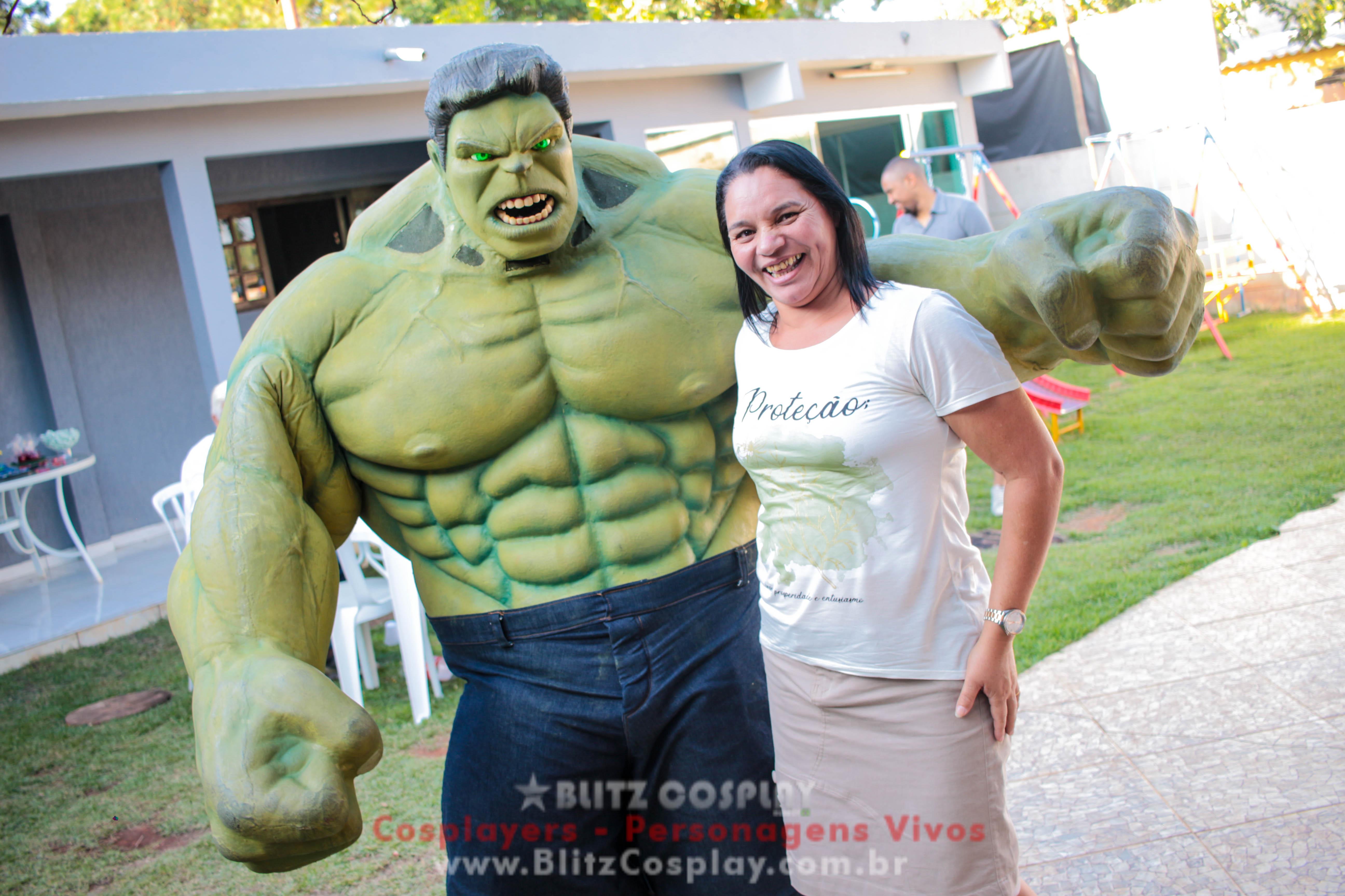 Hulk Personagem Vivo Para Festas e Eventos.