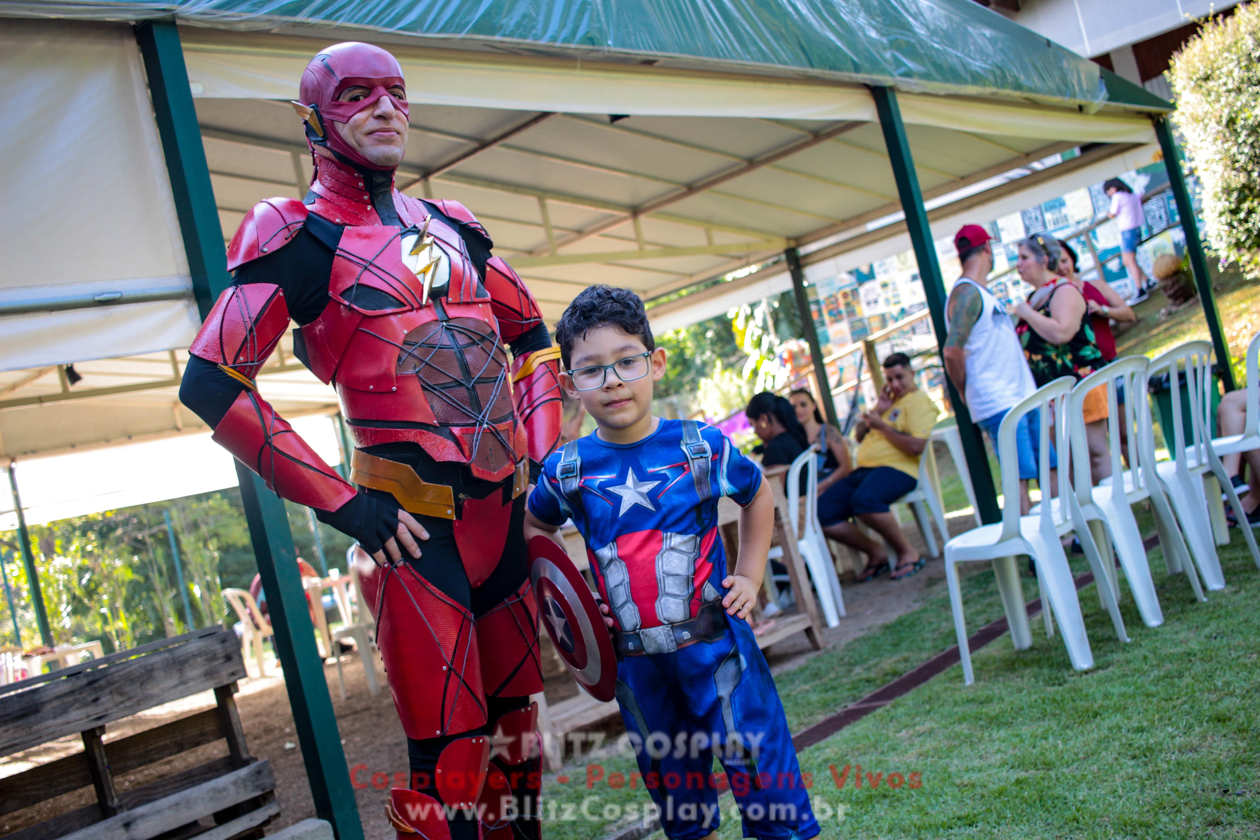 Heróis Personagem Vivo Para Festas e Eventos.