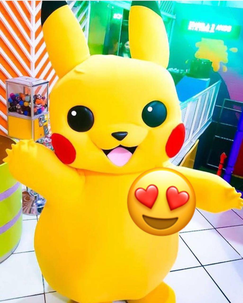 Fantasia Mascote Personagem Vivo Pikachu Pokemon - ALUGUEL